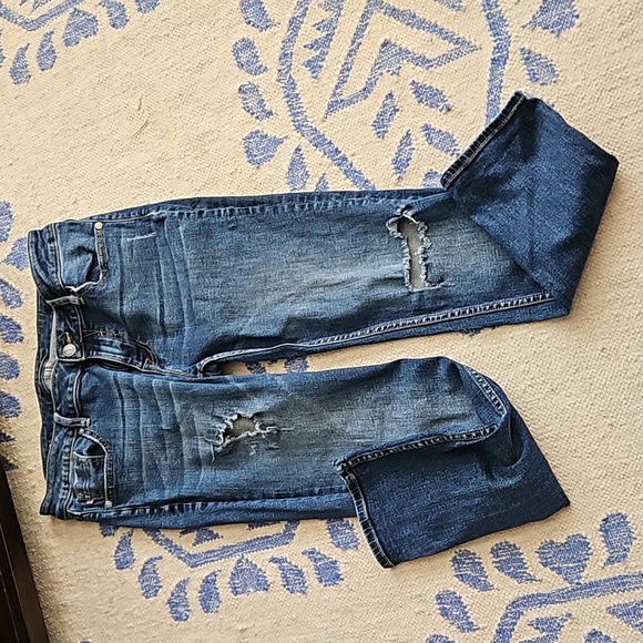 Vigoss Distressed Tomboy Jeans - Picture 2 of 3